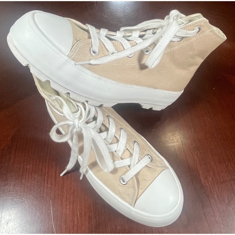Cushionaire Vespa-Z Tan Canvas High Top Platform Sneakers Womens 8.5M Euc